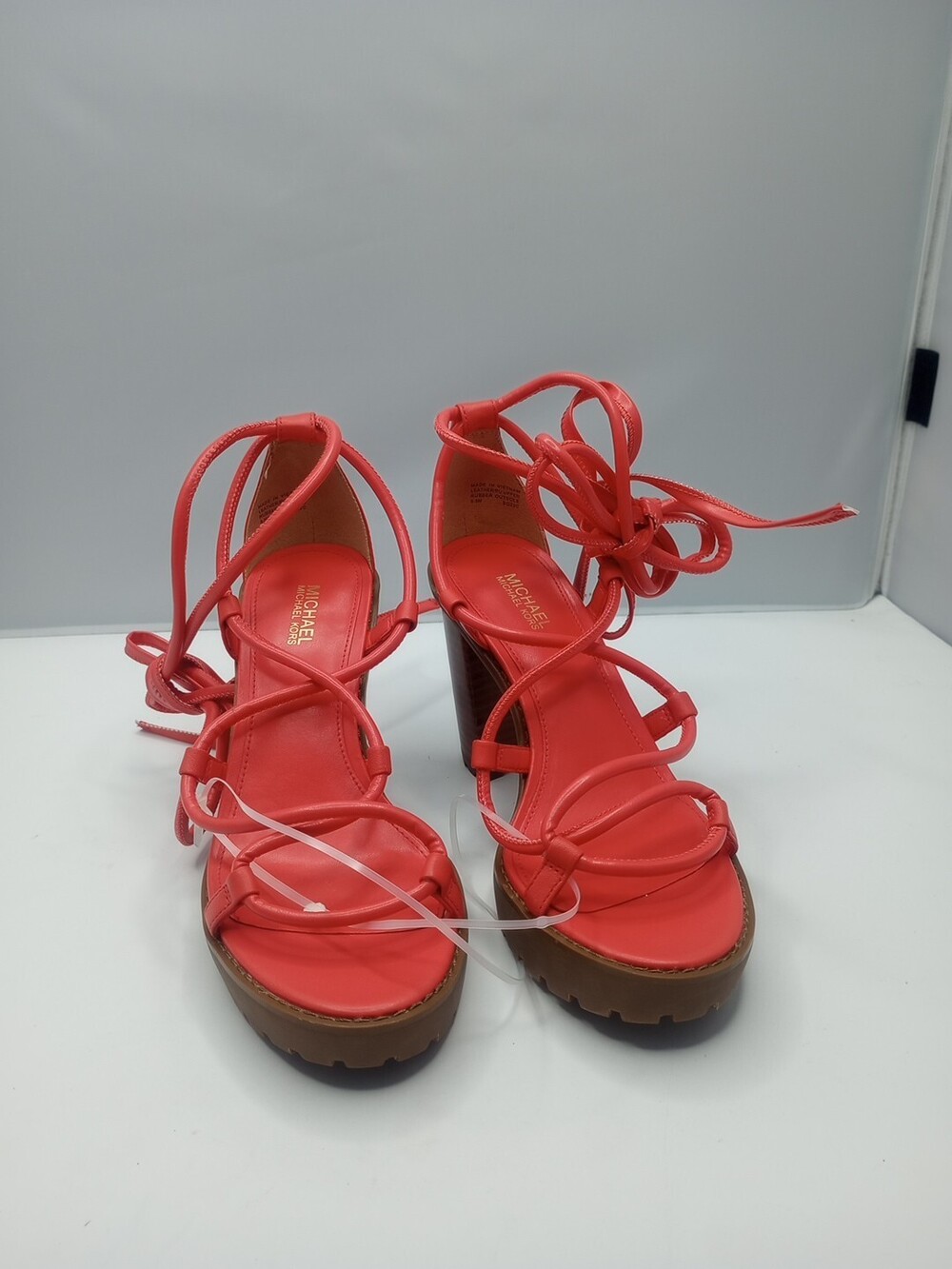 Michael Kors Women Vero Lug Platform Heeled Sandals Size 5.5M CORAL Pink Leather